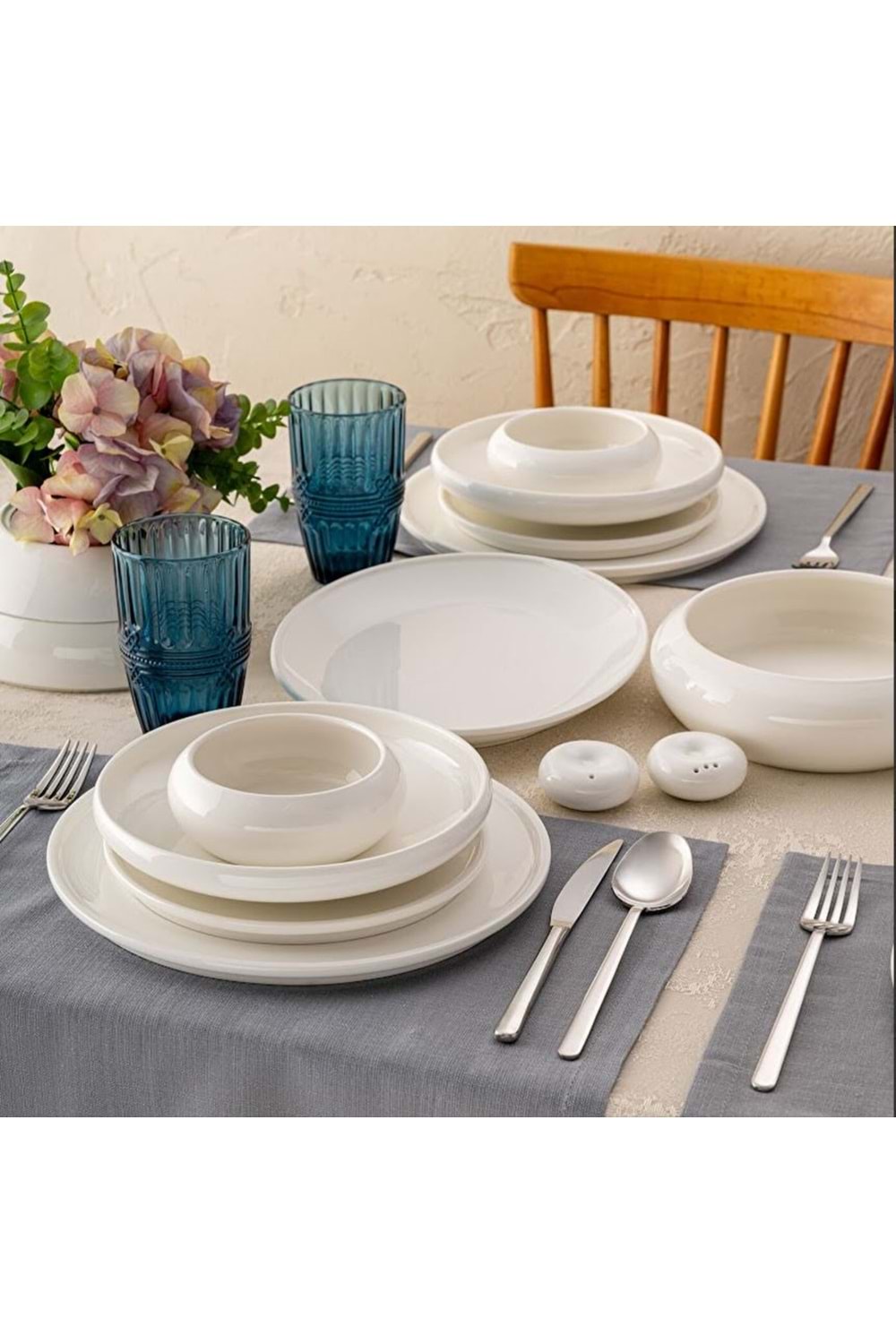 İSTANBUL PORSELEN KINALIADA 53 PARÇA YUVARLAK YMT