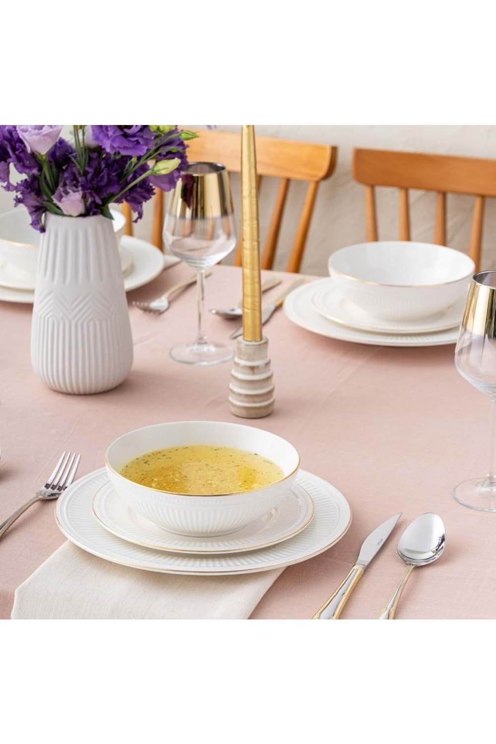 İSTANBUL PORSELEN FEDA 18 PARÇA YEMEK TAKIMI