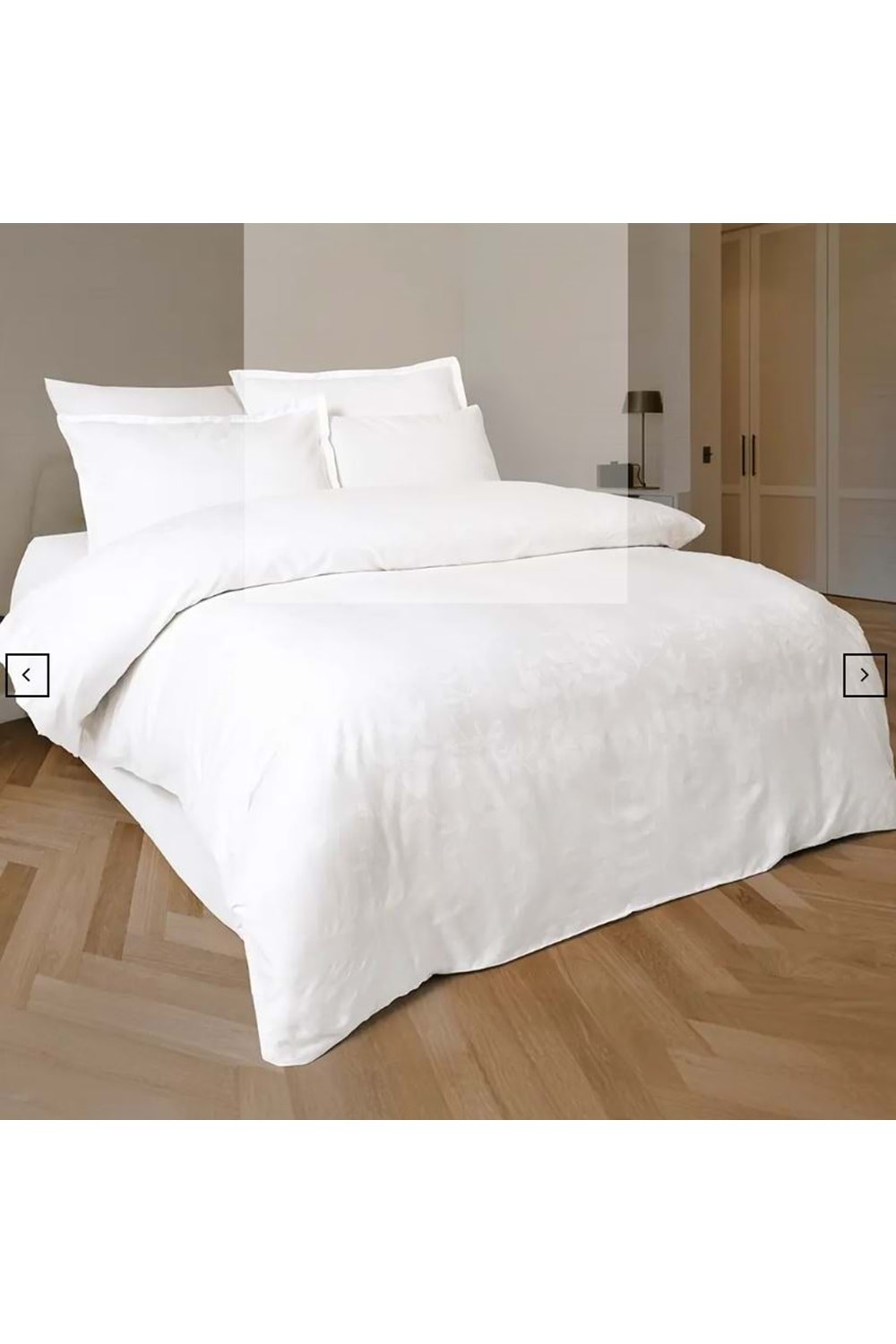 PERLE BEYAZ JAKARLI SATEN ÇİFT KİŞİLİK NEVRESİM TAKIMI 6 PARÇA