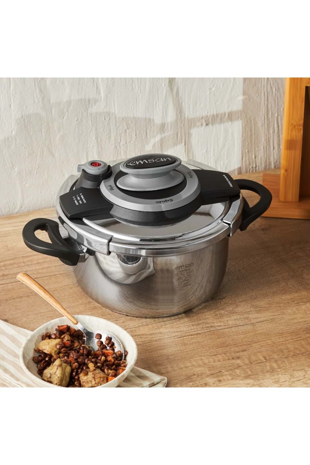 EMS MONTANA DÜDÜKLÜ 4 LT SİYAH