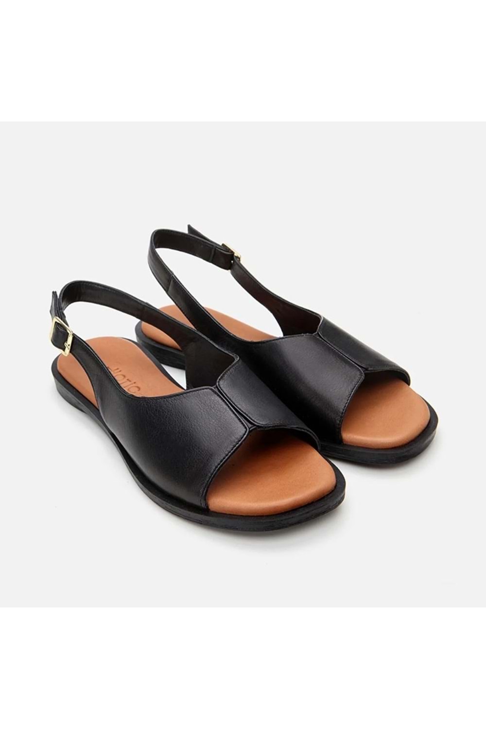 Düz Sandalet